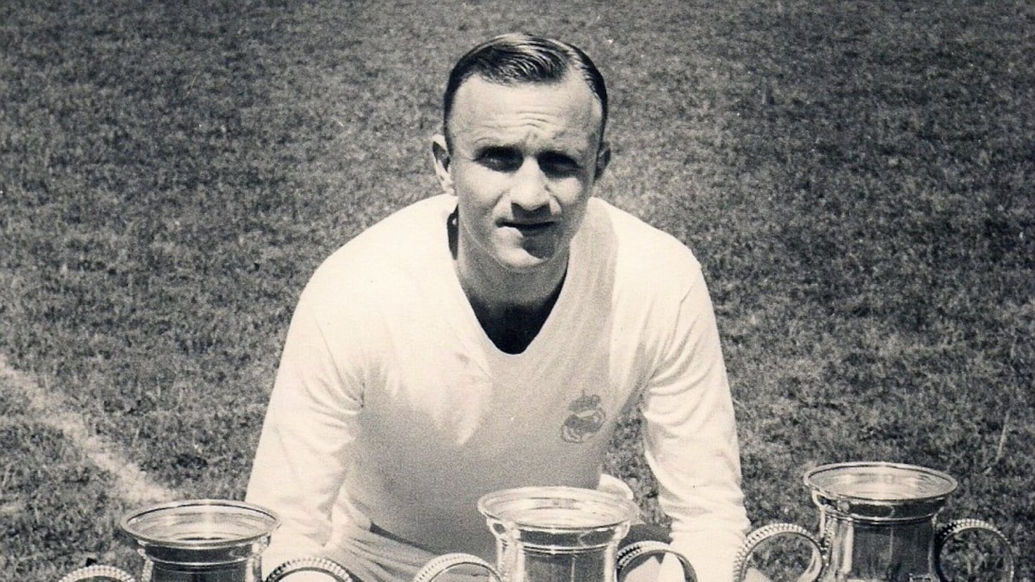S-a stins din viață SANTAMARIA, legenda Real MADRID-ului lui Di STEFANO