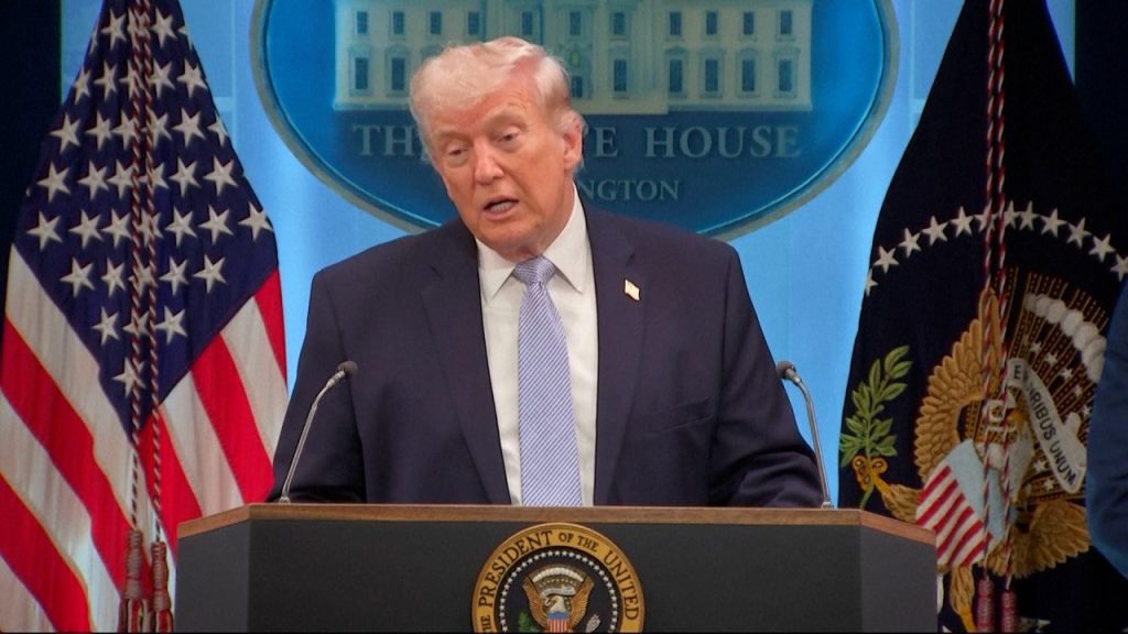 Teheran: Ironia la adresa lui Donald Trump, „președinte învins” după blocaj