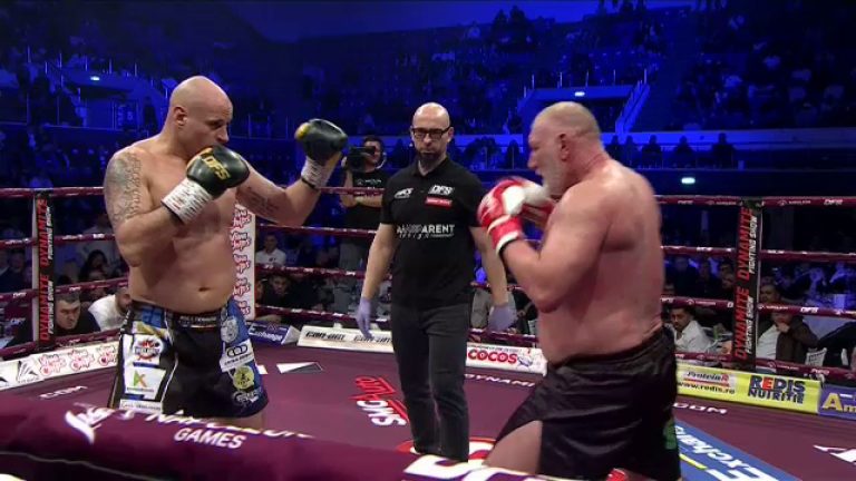 Tolea, final de meci cu scandal: Arbitrul a intrat în joc!