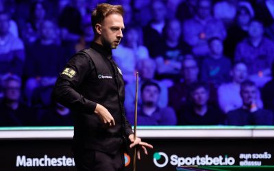 Trump Hammers Robertson To Reach Manchester Final