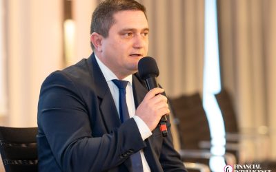 USR vrea digitalizarea totală a statului, Rus: Nu e de-ajuns să știm cine intră