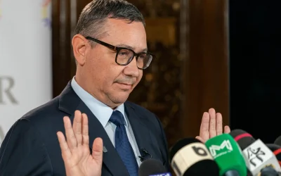 Ponta acuză: Doi usriști, regizorii pozelor trucate dinaintea alegerilor