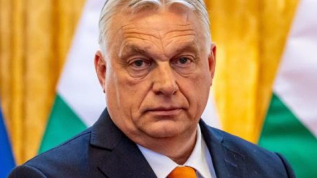 Ungaria, la un pas de schimbare? Opoziția câștigă teren în fața lui Viktor Orban Ungaria se apropie de un moment electoral crucial, după 16 ani de dominație politică a lui Viktor Orban