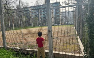Apel disperat pentru salvarea Bazei Sportive Cireșarii: Locuitorii solicită intervenții urgente Aproape o mie de persoane au semnat o petiție online prin care cer autorităților să ia măsuri imediate pentru salvarea Bazei Sportive Cireșarii, situată în zona Domenii-Grivița-Chibrit din București