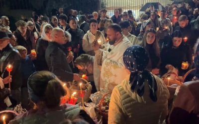 Paște la BERGAMO: Românii, uniți de tradiție, au luat lumină