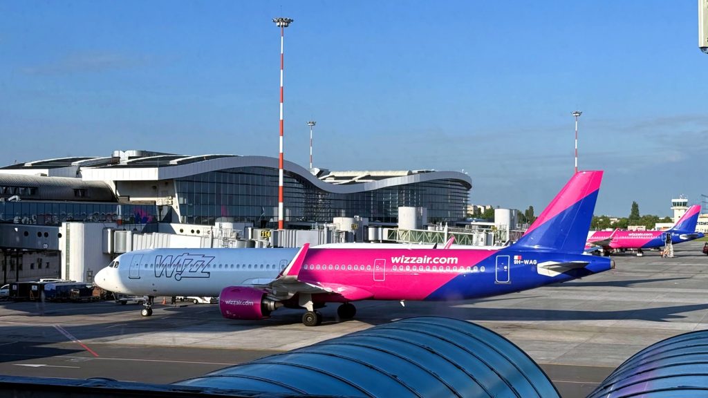 Wizz Air introduce un sistem de comandă a produselor la bord prin Bluetooth Compania aeriană Wizz Air intenționează să revoluționeze experiența de cumpărături la bordul aeronavelor sale