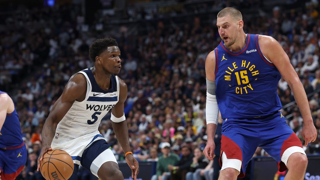 Lupii mușcă pe teren străin: Victorie dramatică pentru echipă