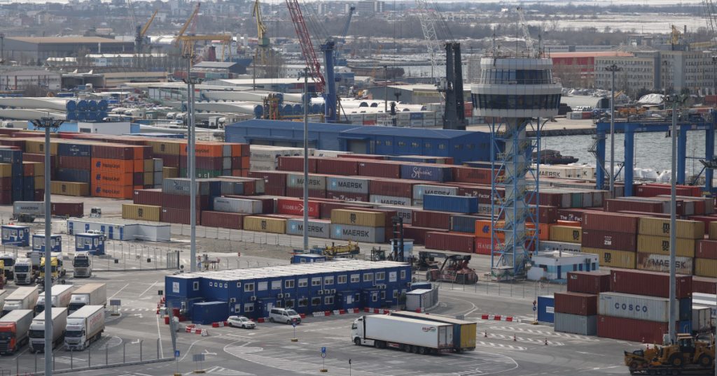 Guvernul dă 281,6 milioane lei la Transporturi: Unde merg banii?