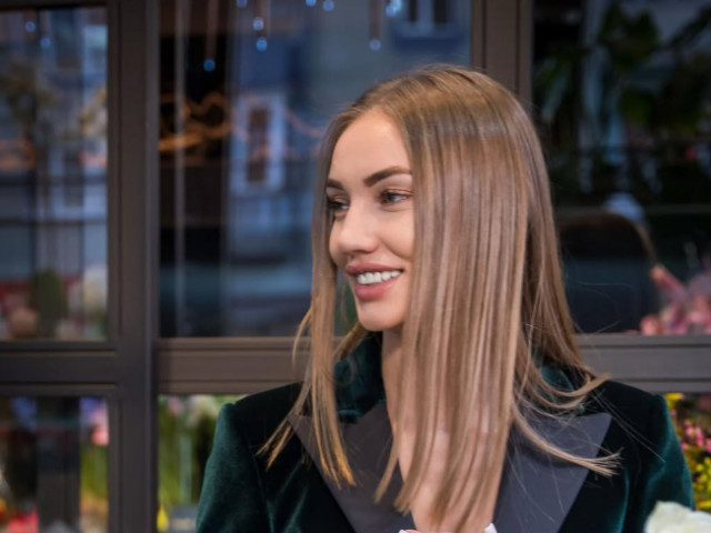 Retrasă la 29 de ani, șantaj la fiică: ”Te duc la casa de copii!”