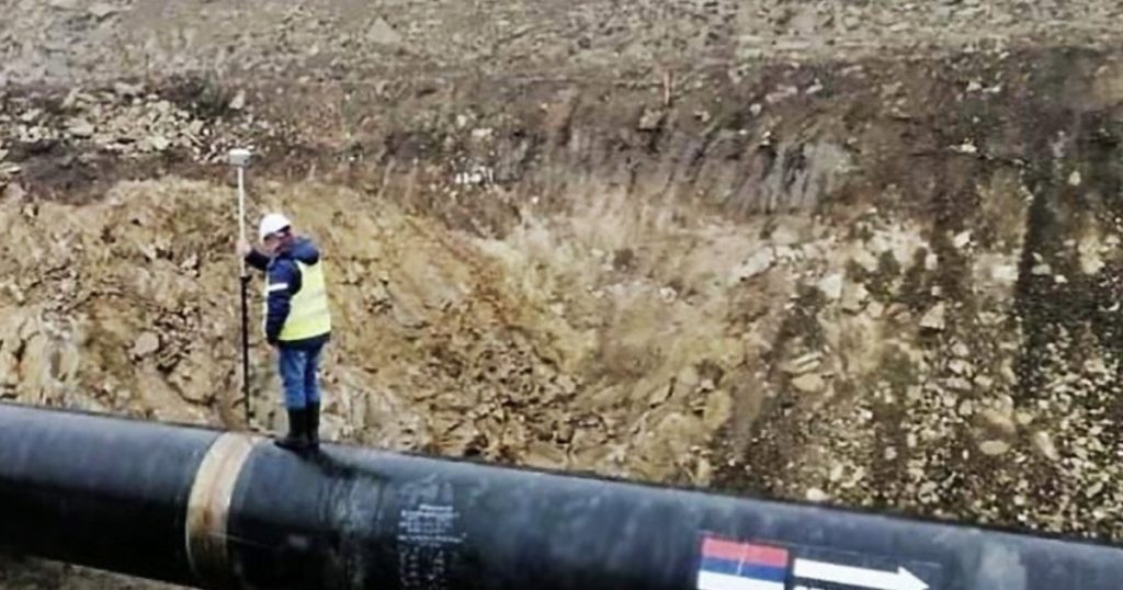Un rucsac suspect, care conținea explozibili, a fost descoperit duminică în apropierea conductei de gaze Balkan Stream, în nordul SERBIEI, a anunțat președintele sârb, ALEKSANDAR VUCIC