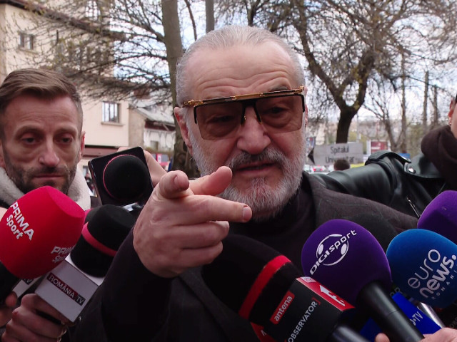 Becali, dialog dur cu Lucescu: ”Mircea, de ce uiți ce-i important?”