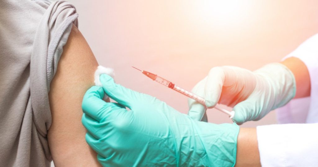 Rogobete: La 4 ani de la pandemie, luptăm pentru vaccinare