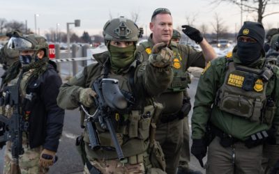 Femeie din Franța, 86 de ani, încătușată în SUA: Mergea la iubire