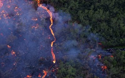 Lava vulcanului din REUNION se revarsă în ocean: IMAGINI SPECTACULOASE din satelit