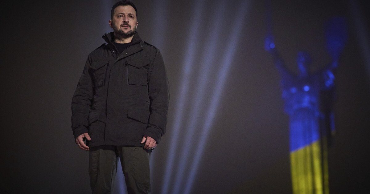 Zelenski: Trupele ucrainene capturează poziții inamice cu roboți și drone