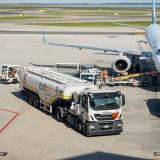 Criză de combustibil: Europa, cu ochii pe vacanțe. Zboruri, în pericol