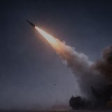 China riscă escaladarea conflictului: Pune arme Iranului prin țări terțe