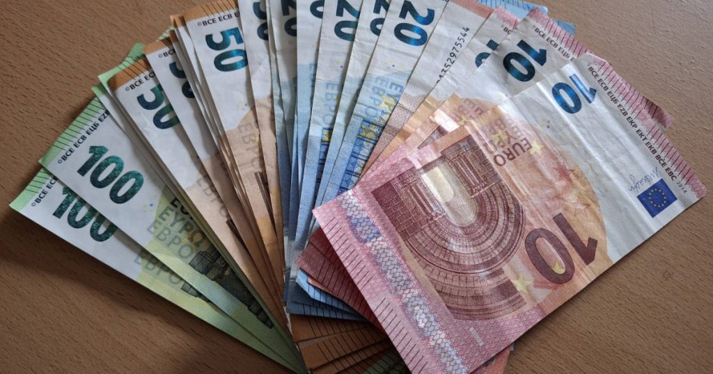 Ungaria, pe cale să adopte euro până în 2030: Ce se va schimba