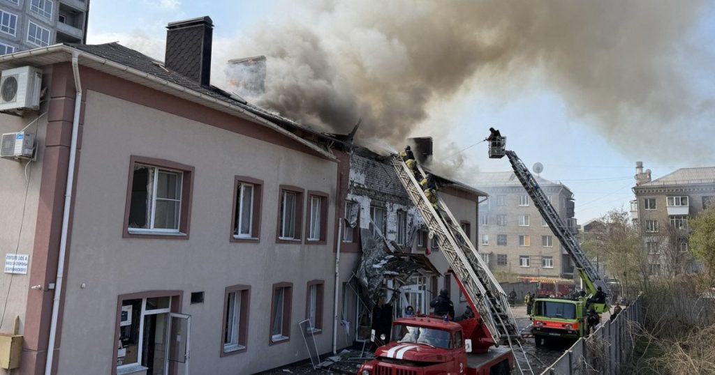 Rusia, acuzată de încălcări repetate ale armistițiului de Paște în Ucraina