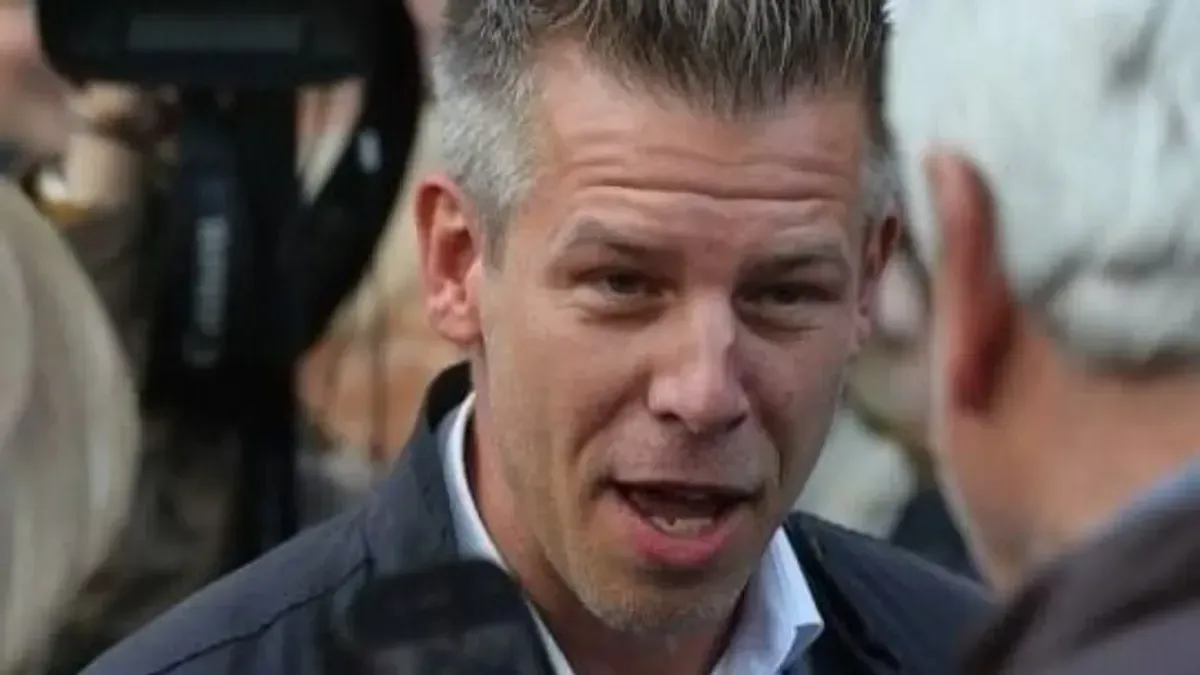 Magyar Péter: „Vine un război mare”, avertizează politicianul