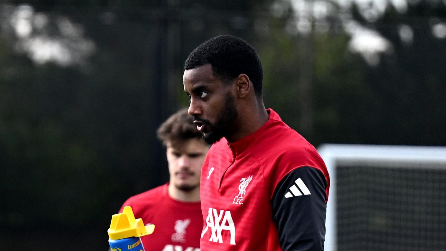 Atacantul ISAK, incert pentru meciul din Liga Campionilor cu PSG, dar speranțele sunt mari Atacantul de la echipa de fotbal, ISAK, nu va fi disponibil pentru meciul din Premier League cu Manchester City, dar există speranțe mari că va reveni pe teren pentru sferturile de finală ale Ligii Campionilor împotriva lui Paris Saint-Germain (PSG)