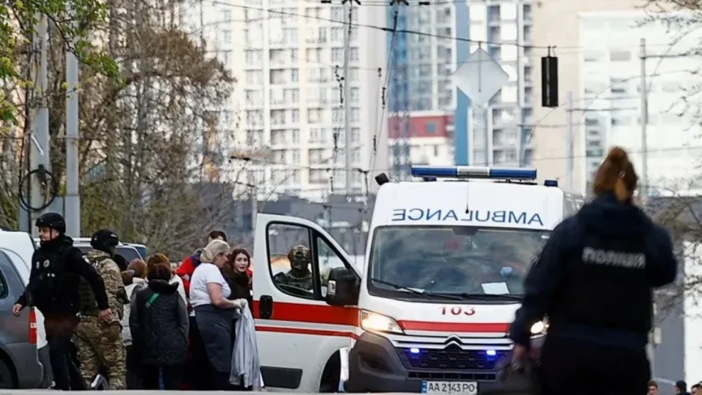 Adolescent de 16 ani, ucis într-un atac sângeros în Ucraina