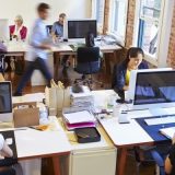 Angajații din România, la 4 zile de muncă: Ce se schimbă la salarii?