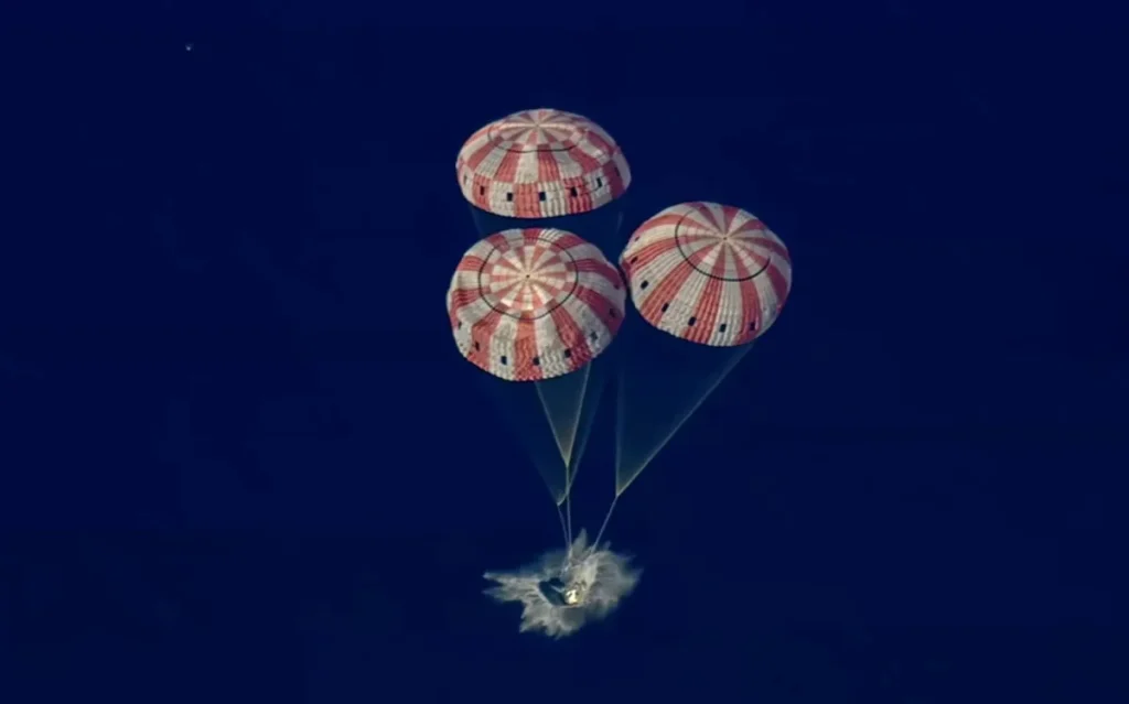 Orion a aterizat perfect: Misiunea Artemis II, un succes epocal cu 4 astronauți acasă