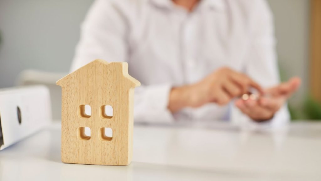 Polițiștii verifică asigurările locuințelor și dau amenzi! Ce trebuie să știi