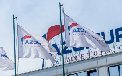 Avertisment: Azomureș protestează la Ministerul Energiei, risc de închidere