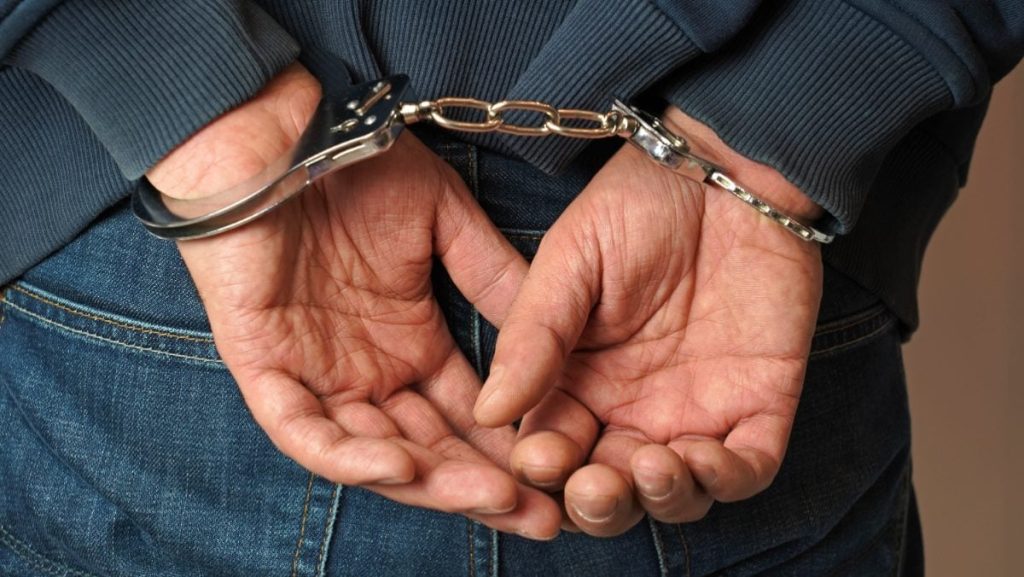 Răpit, sechestrat și scos din casă: Calvarul unui bărbat timp de 10 zile