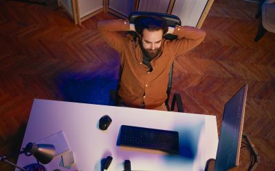 Bărbații inteligenți, mai liberi la gândire: Studiul care demitizează conservatorismul