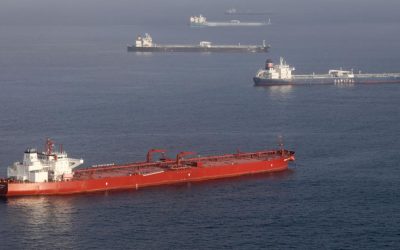 Petrolul, în scădere: Noi negocieri SUA-Iran, veste bună pentru România