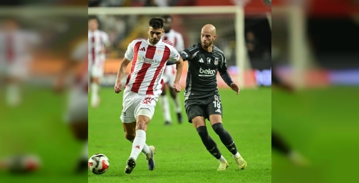 Beşiktaş, duel cu Antalyaspor: Meciul promite spectacol total