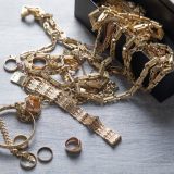 DIICOT a pierdut bijuterii de 250.000 de euro, ridicate din Galați în 2008