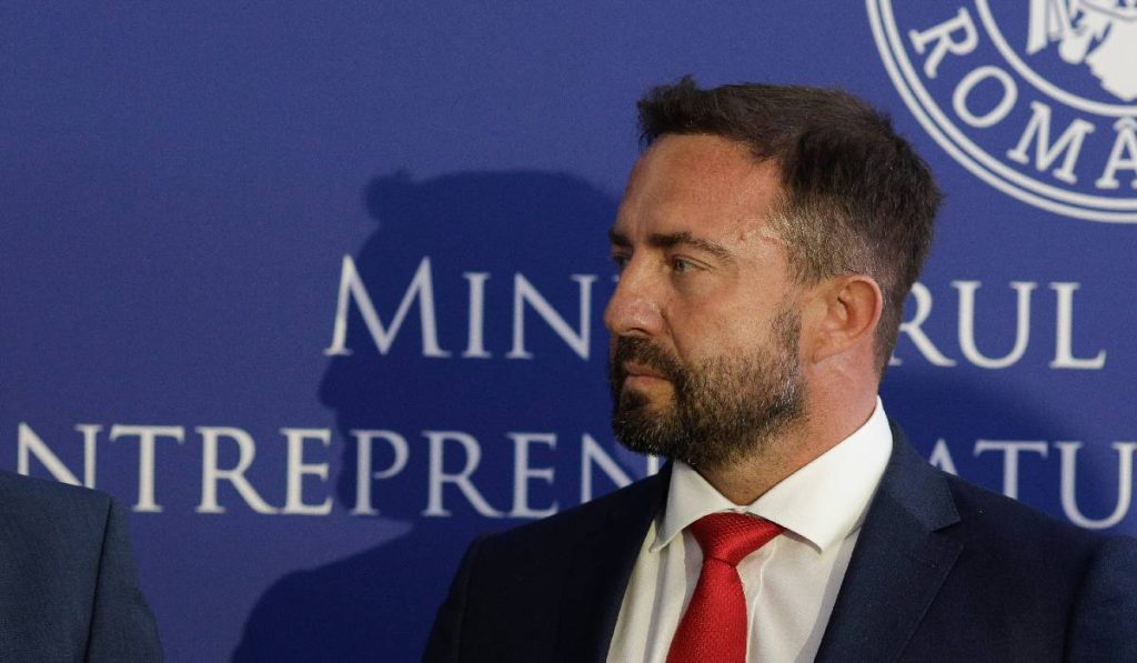 Avionul, mai scump cu 20%: Scumpirea kerosenului lovește buzunarul românilor