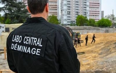 Mii de parizieni, evacuați: Alertă la PARIS din cauza unei bombe WWII