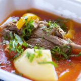 Borșul de miel: Beneficii și riscuri. Cum îl prepari corect pentru o masă delicioasă