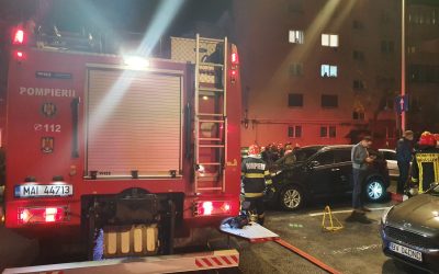 Incendiu în Brașov: 25 de persoane, evacuate dintr-un apartament