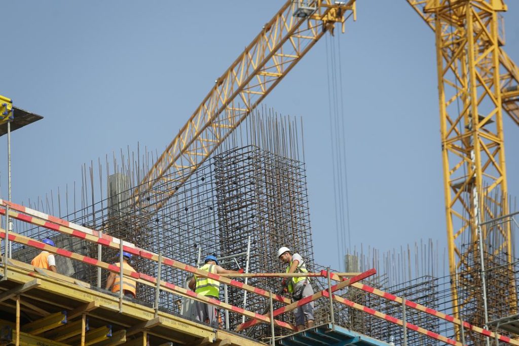 Creștere spectaculoasă în construcții: Sectorul rezidențial, pe val în România