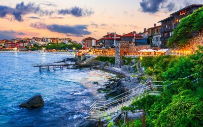 Peste 25.000 de oameni au fugit din țară. Unde au plecat?