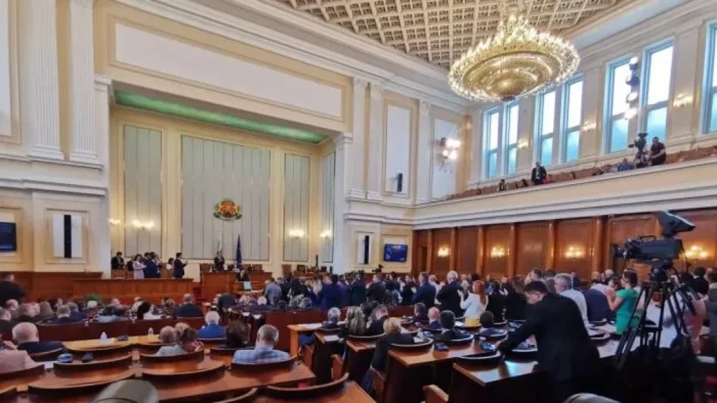 Radev, favorit în Bulgaria: Sondaj de ultimă oră, după alegeri