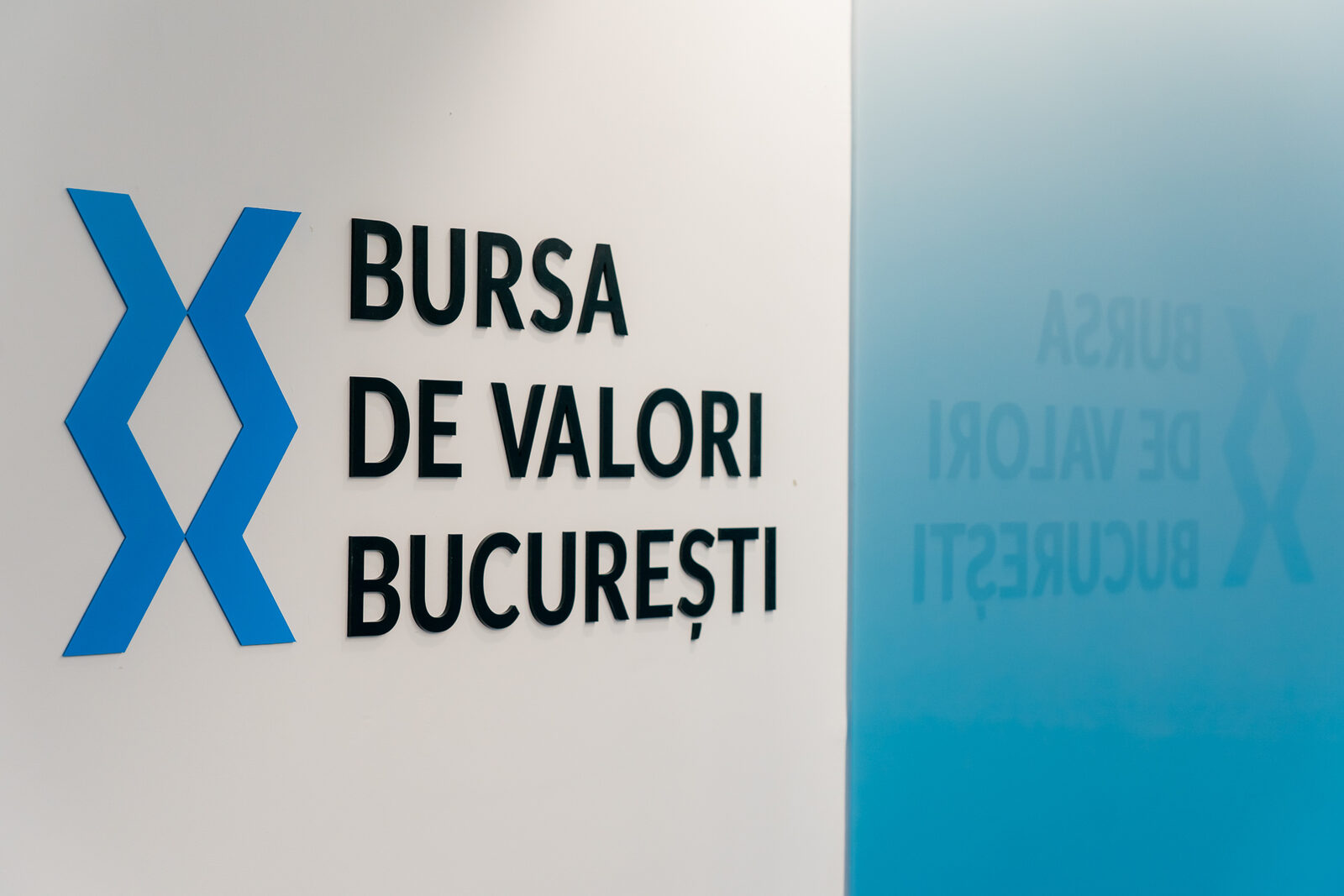 Hidroelectrica și Banca Transilvania, pe val la bursa din București. Recorduri istorice!