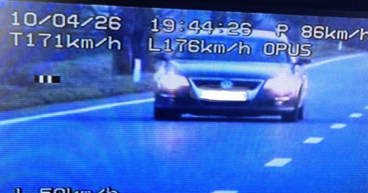 Șoferița din Constanța, cu 176 km/h, face furori în presa străină. Motivul? Cozonacii!