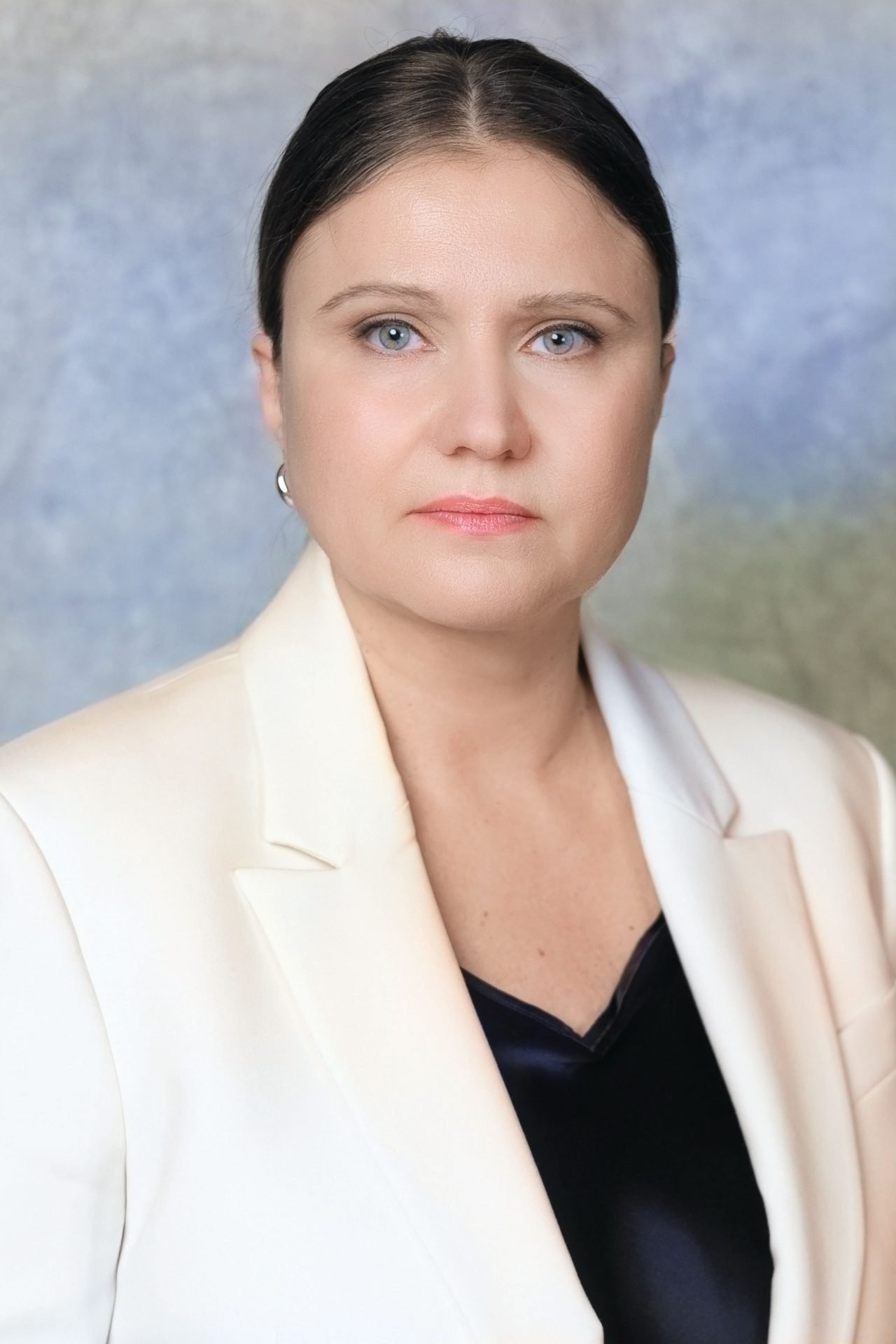 Camelia Ene, de la MOL România la cârma Sika România & Adeplast București – După o carieră de șapte ani la conducerea MOL România, CAMELIA ENE preia frâiele Sika România & Adeplast