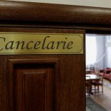 Angajări profi: Titularizarea, reluată! Profesorii așteaptă vești bune din România