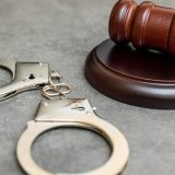 Bandă de români, 1300 de țepe în Austria: 160.000 de euro furați de 9 bărbați și-o femeie