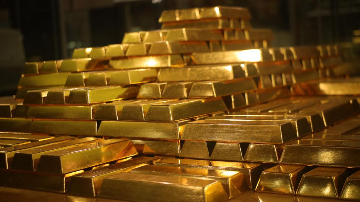 China sfidează criza petrolului: AURUL, investiția salvatoare. Ce urmează?