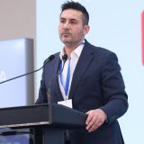 Manda, atac la Sărăcie: „Dezvoltare, nu blocaj! Ilie, pleci!”