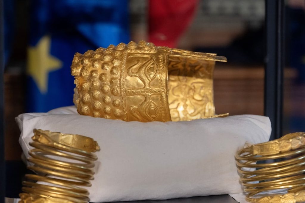 Coiful de la Coțofenești: Mister în arheologie, anchetă pe filieră lungă